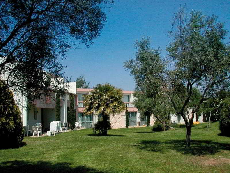 Résidence Lagrange Vacances Village Club de Camargue, Port Camargue