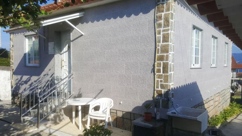 House With 3 Bedrooms in Pontevedra, With Wonderful sea View and Enclosed Garden - 50 m From the Beach, Tomares