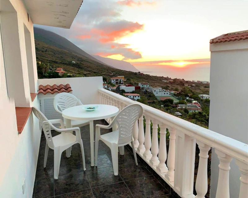 Apartment With 3 Bedrooms in Frontera, With Wonderful sea View and Furnished Terrace - 3 km From the Beach, Frontera