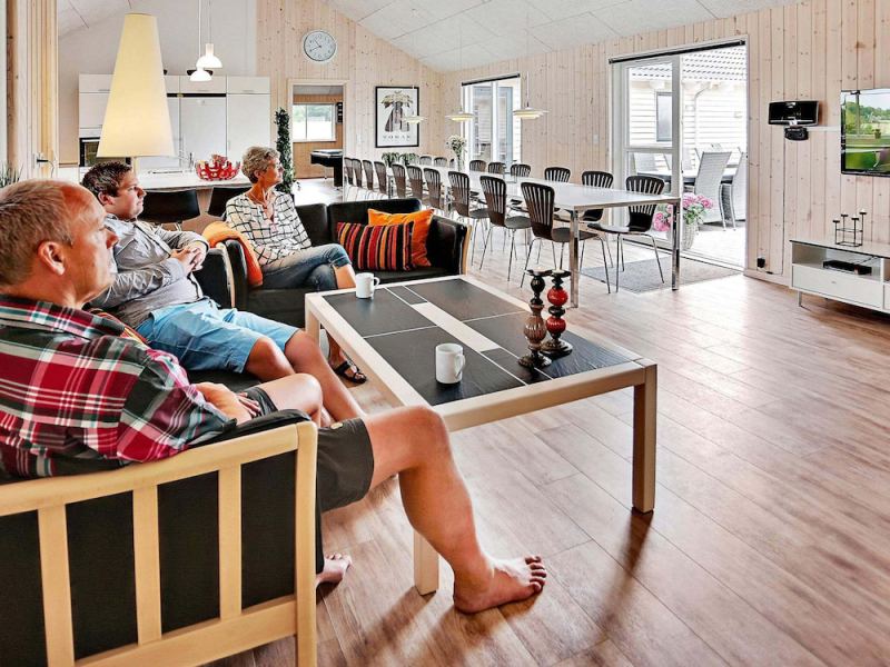 Pet Friendly Holiday Home in Bogense with Hot Tub, Bogense