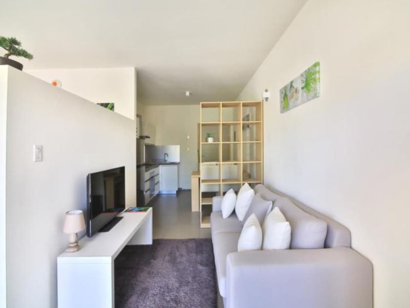 By Highest Hotel Rigand, Rigaud