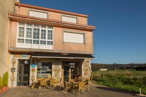Pensión Maruja, O Pino