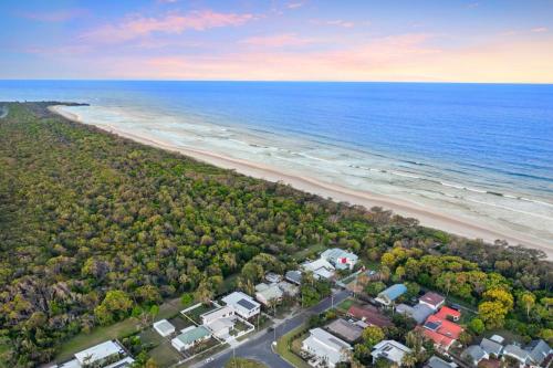 Pangkarra Stunning Beach House Family friendly, Pottsville