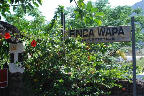 Finca Wapa, Frontera