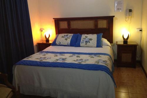 Hotel Herrera, Constitucion
