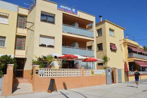 Hostal Cubelles, Cunit