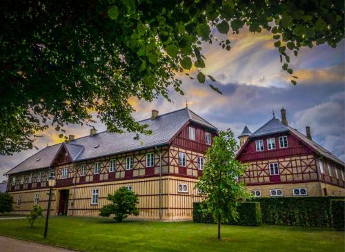 Bernstorff Slot, Gentofte
