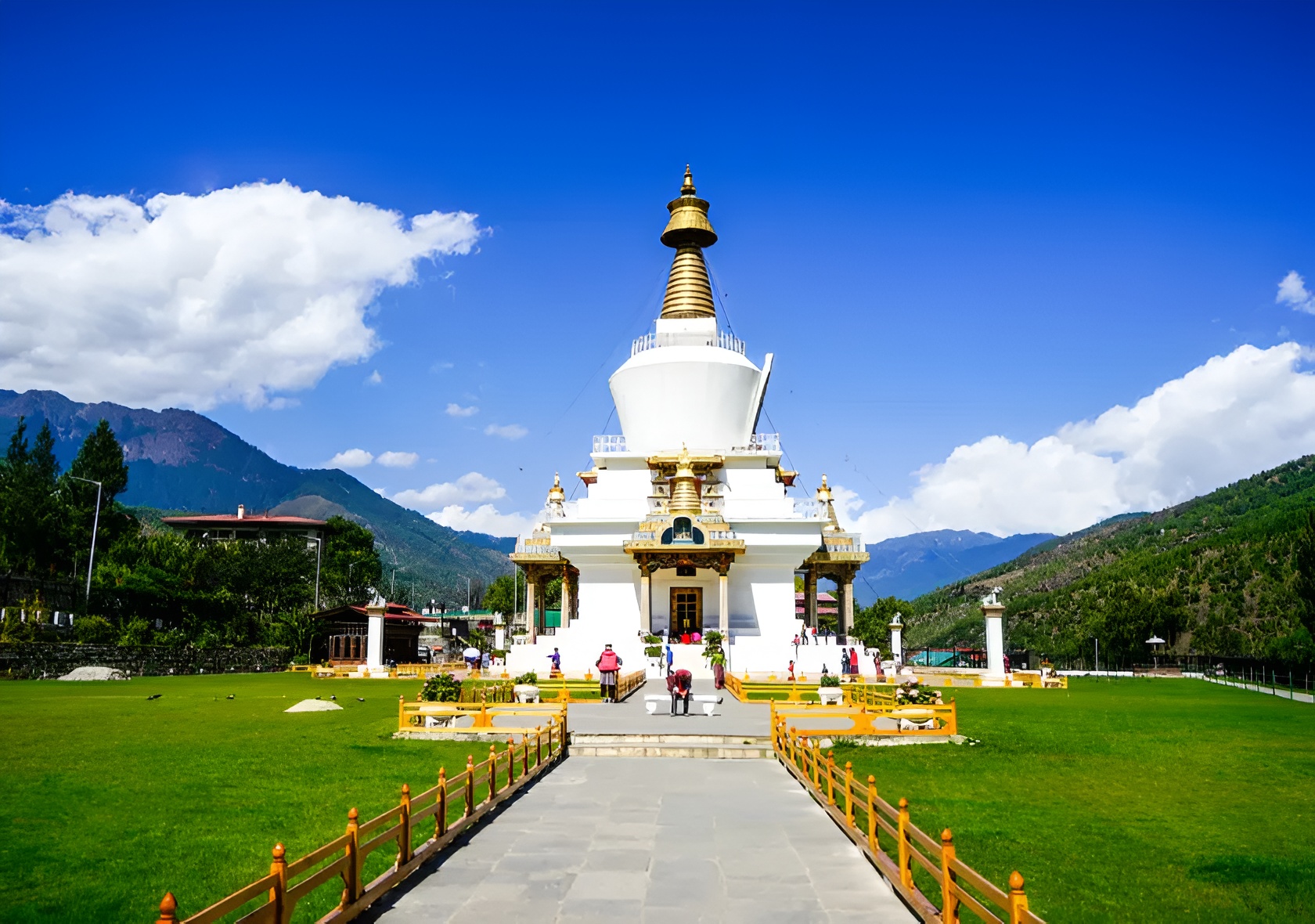 Bhutan Hills & Culture